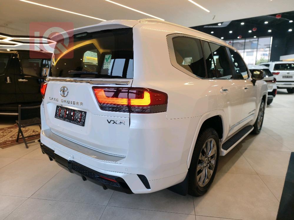 تويوتا لاندكروزر